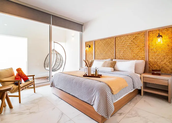 Casa Flor- Quiet, Secure, Serene Cabo Condo, Pool Views! *