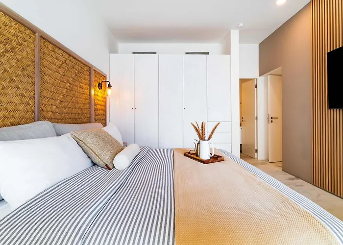Casa Flor- Quiet, Secure, Serene Cabo Condo, Pool Views! * Cabo San Lucas